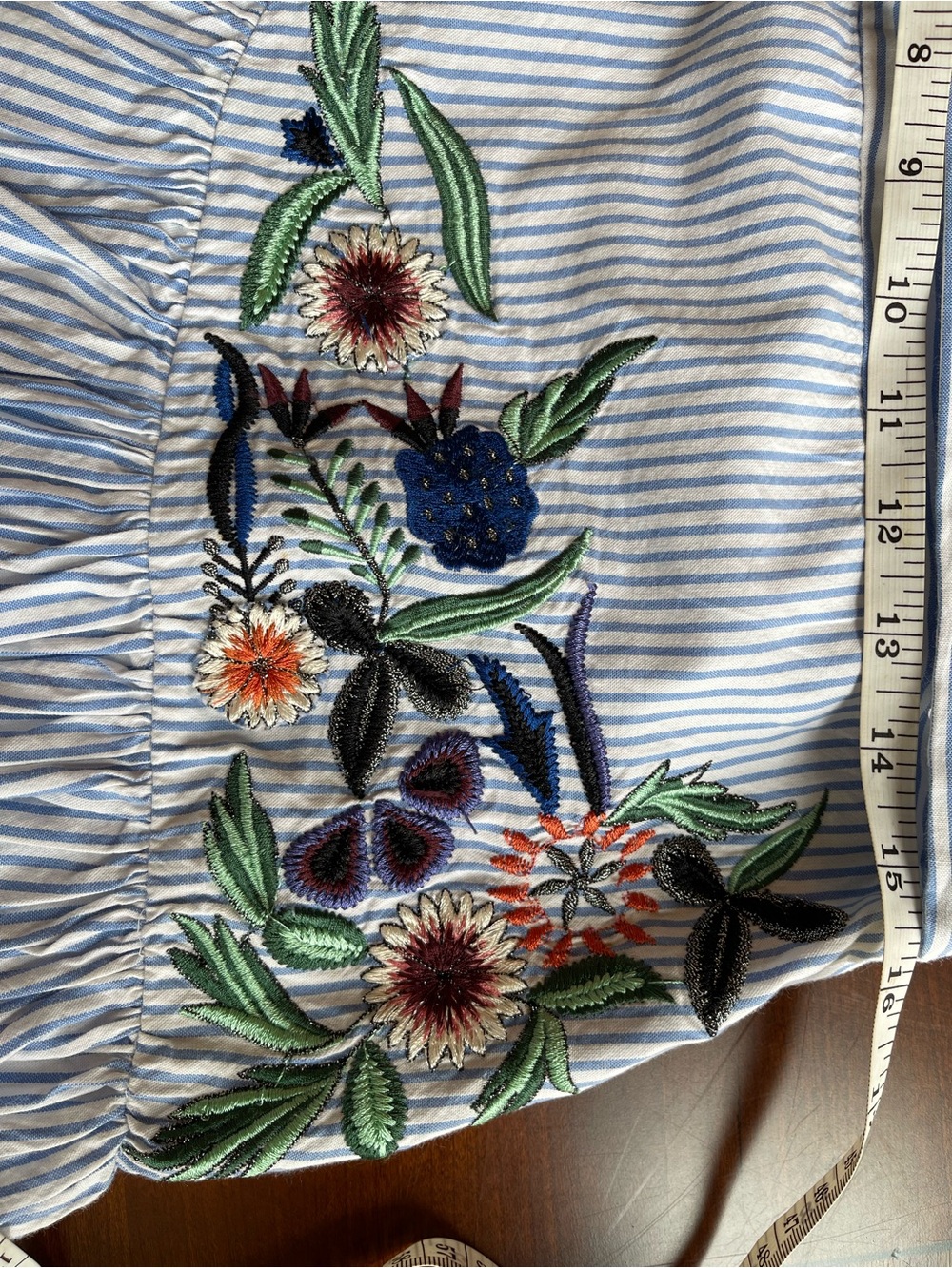 NWT Zara frilly skirt embroidered and striped white and blue size M - Picture 9 of 12